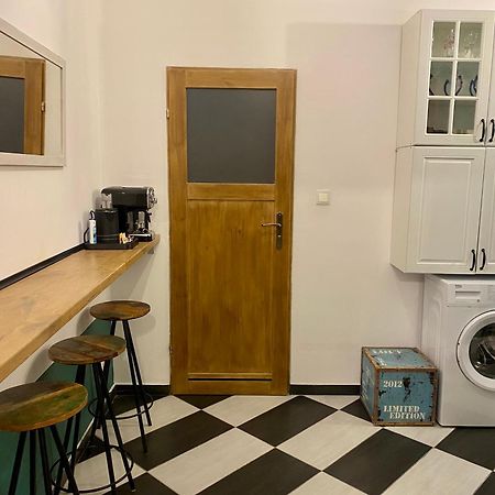 Topolove Rooms & Apartments Krakow Bagian luar foto